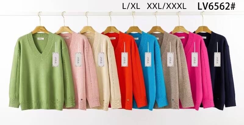 Swetry damskie Roz L-3XL. Mix kolor. Paczka 8 szt